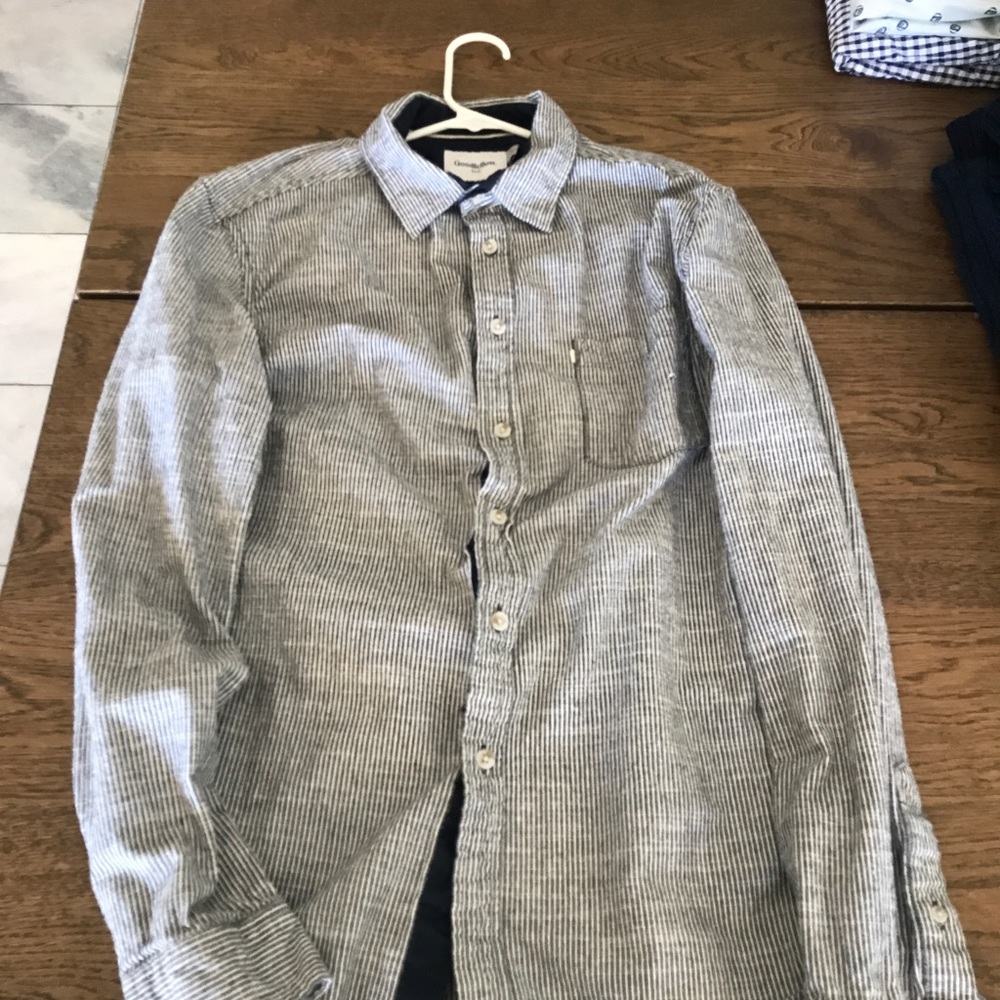 Goodfellow button up shirt M
